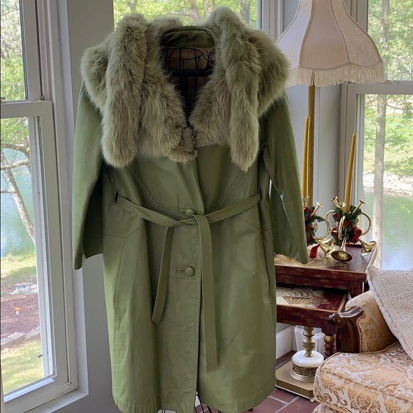 Vintage Leather & Fur Trench Coat with Scarf - Picture 3 of 8